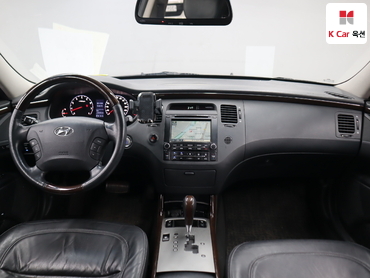 2010 - hyundai grandeur