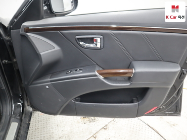 2010 - hyundai grandeur