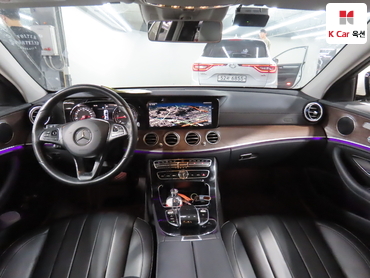 2017 - mercedes-benz e220d