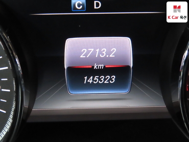 2017 - mercedes-benz e220d