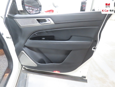 2019 - kgm g4 rexton