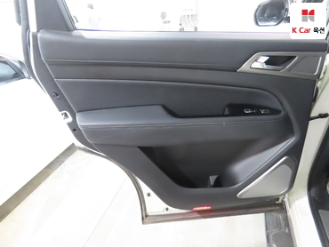 2019 - kgm g4 rexton