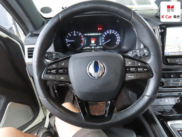 2019 - kgm g4 rexton