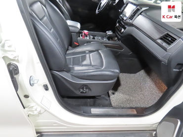 2019 - kgm g4 rexton