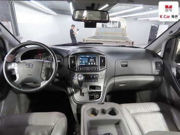 2019 - hyundai grand starex
