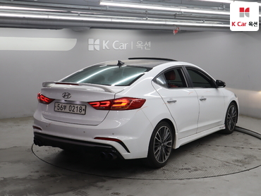 2017 - hyundai avante