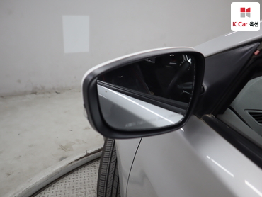 2011 - hyundai avante