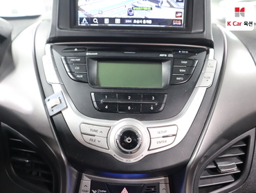 2011 - hyundai avante