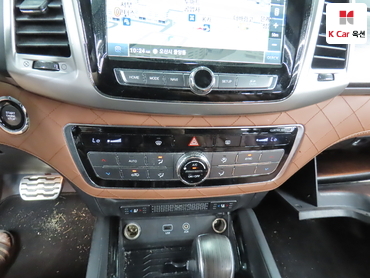 2018 - kgm g4 rexton