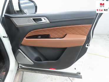 2018 - kgm g4 rexton