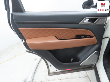 2018 - kgm g4 rexton