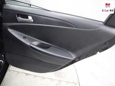 2012 - hyundai sonata