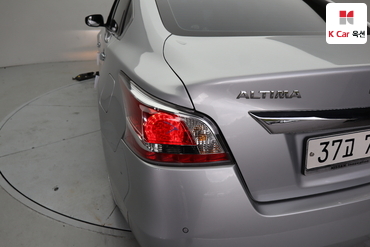 2015 - nissan altima