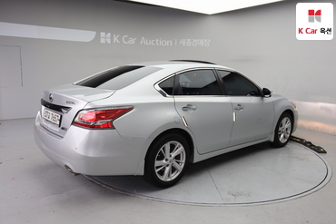 2015 - nissan altima