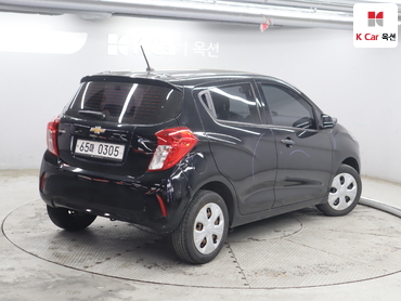 2017 - chevrolet spark