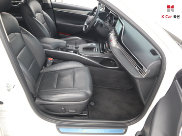 2022 - hyundai grandeur