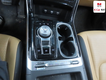2023 - kia carnival