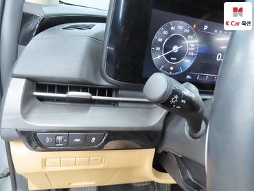 2023 - kia carnival