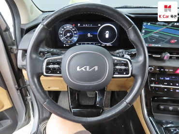 2023 - kia carnival