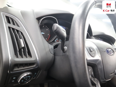 2015 - ford focus