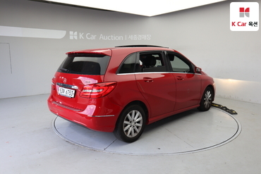 2014 - mercedes-benz b200