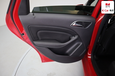 2014 - mercedes-benz b200