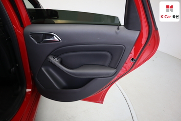 2014 - mercedes-benz b200