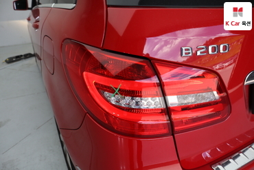 2014 - mercedes-benz b200