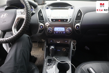 2012 - hyundai tucson