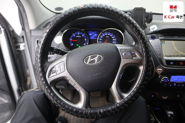2012 - hyundai tucson