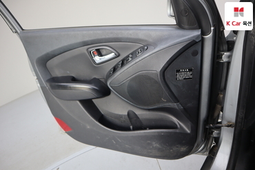 2012 - hyundai tucson