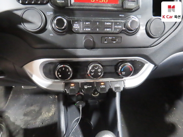 2014 - kia pride