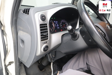 2022 - kia bongo iii