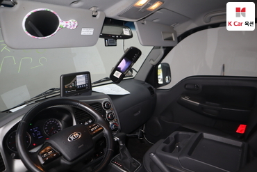 2022 - kia bongo iii