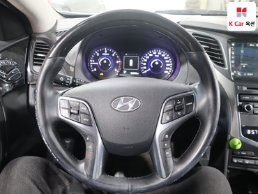 2015 - hyundai grandeur