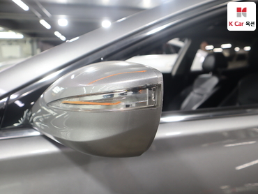 2011 - hyundai grandeur