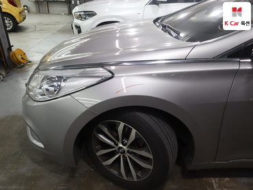 2011 - hyundai grandeur