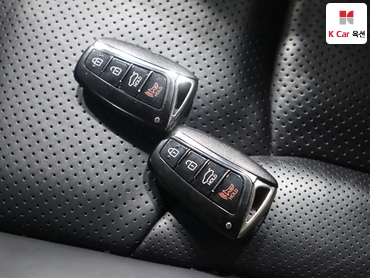 2011 - hyundai grandeur