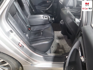 2011 - hyundai grandeur