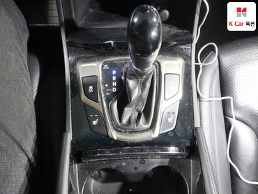 2011 - hyundai grandeur