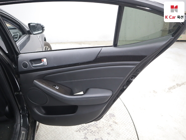 2014 - kia k7