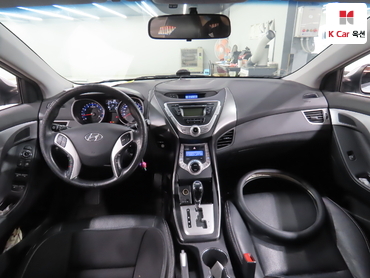 2011 - hyundai avante