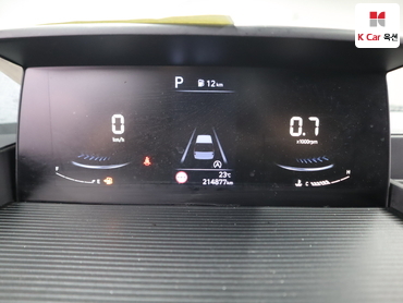 2023 - hyundai staria