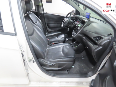 2016 - chevrolet spark