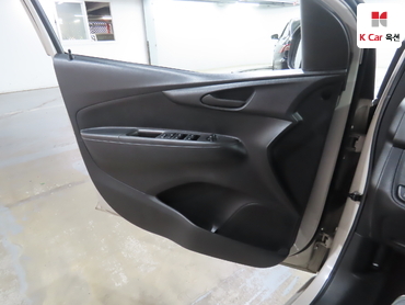 2016 - chevrolet spark