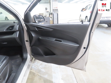 2016 - chevrolet spark