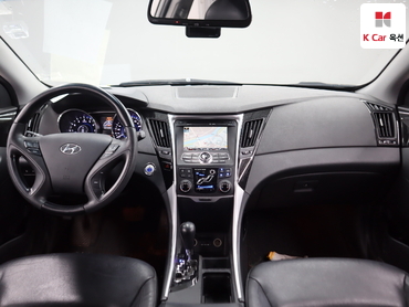 2010 - hyundai sonata