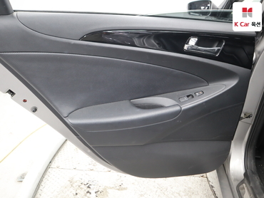2010 - hyundai sonata