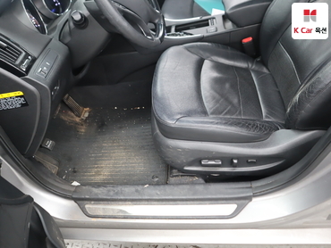 2010 - hyundai sonata