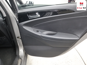 2010 - hyundai sonata